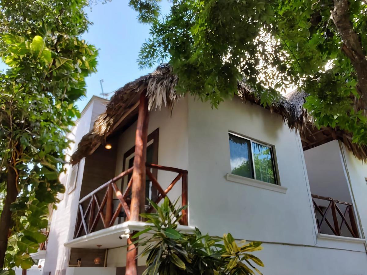 Hotel Pancho Villas Bacalar - Free Bikes And Paddles Exterior foto